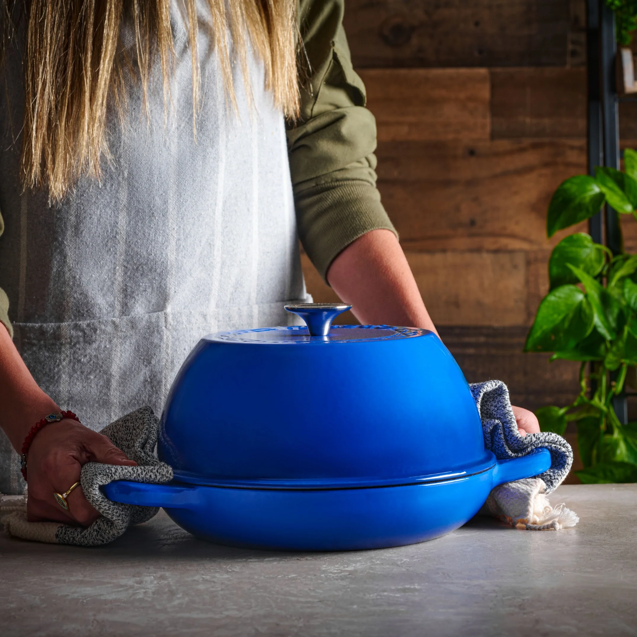 The Freeform Dutch Oven • Enameled Cast Iron • Round - Image 15
