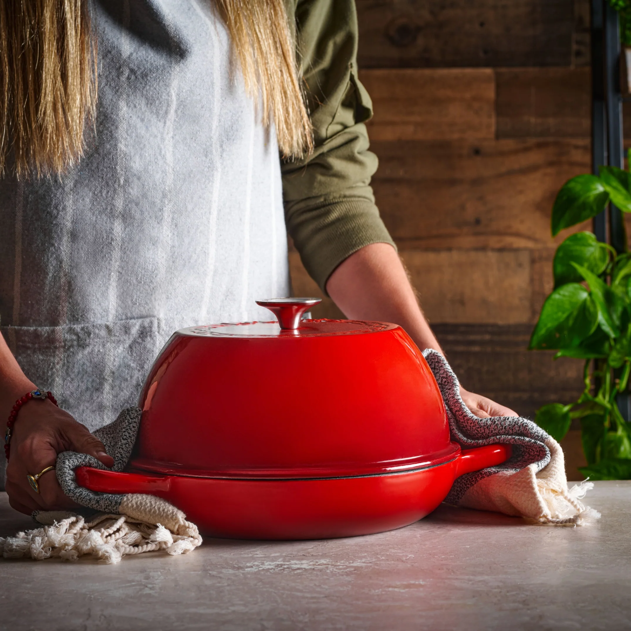 The Freeform Dutch Oven • Enameled Cast Iron • Round - Image 6